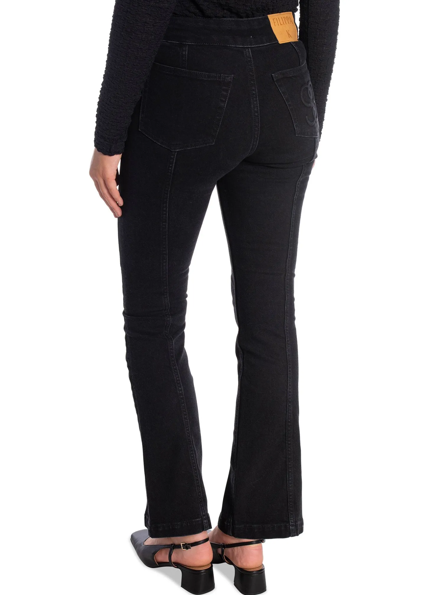 FILIPPA K JEANS 90'S STRETCH BUTTON FRONT WASHED BLACK