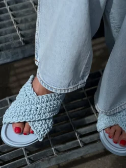 INUIKKI SANDAL WOVEN SLIPPER BABY BLUE