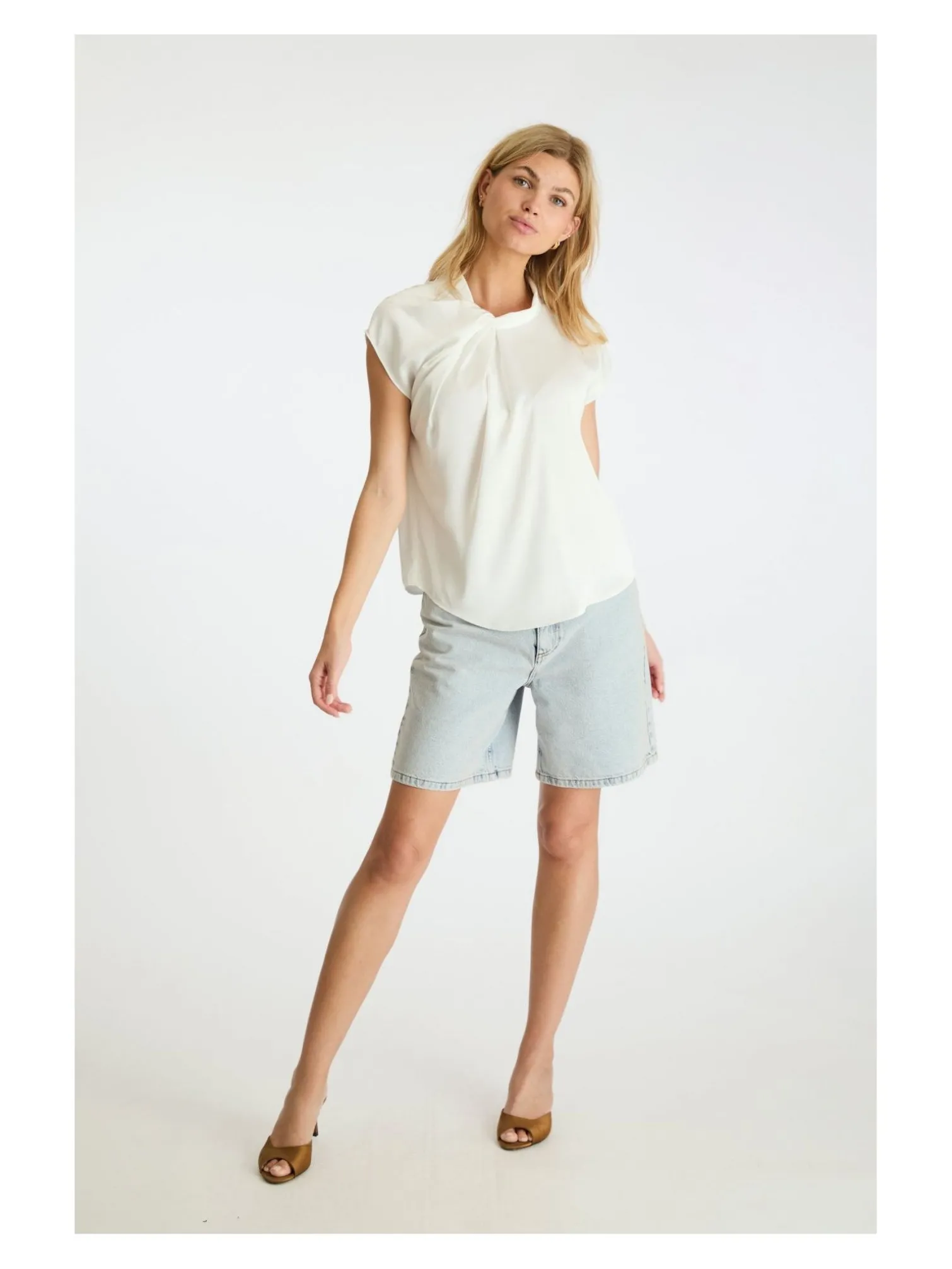 NEO NOIR BLOUSE FLEUR DRAPY SATIN OFF WHITE