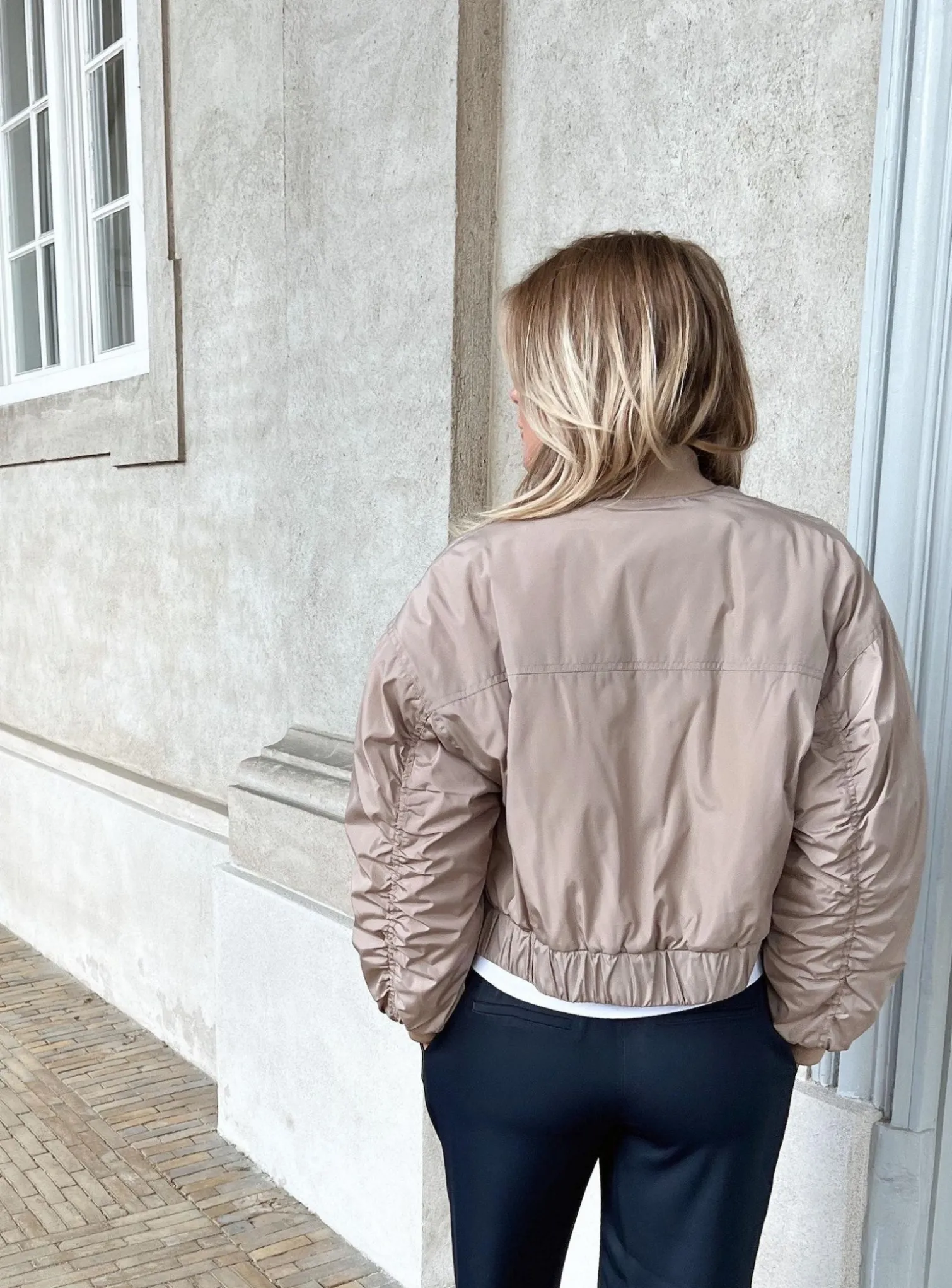 NEO NOIR BOMBER JACKET NADJA LIGHT TAUPE