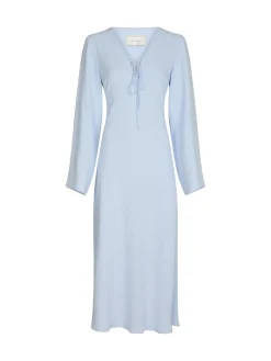 NEO NOIR DRESS KRISHA SOLID LIGHT BLUE