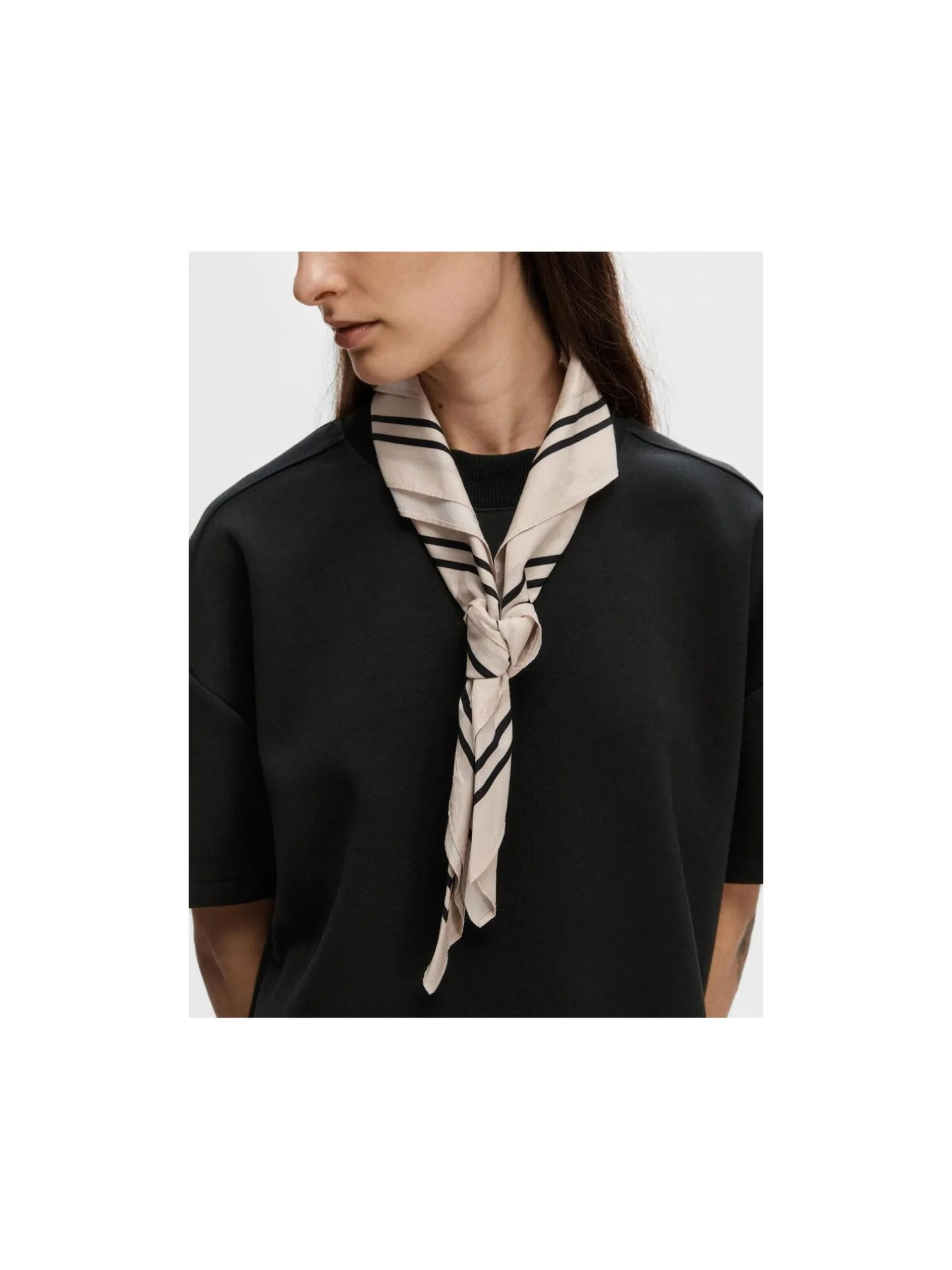 SELECTED FEMME SCARF MIO SANDSHELL